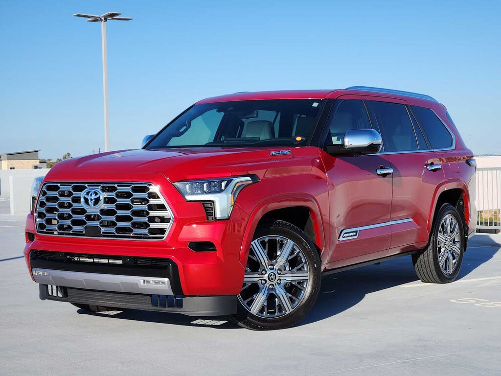 2024 Toyota Sequoia Capstone 4WD