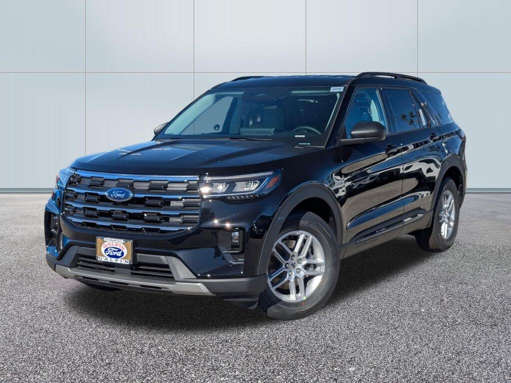 2026 Ford Explorer Active RWD
