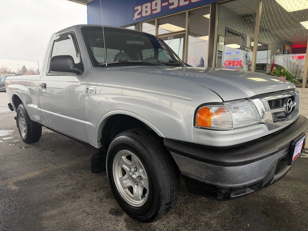 2001 Mazda B-Series B2300 SX RWD