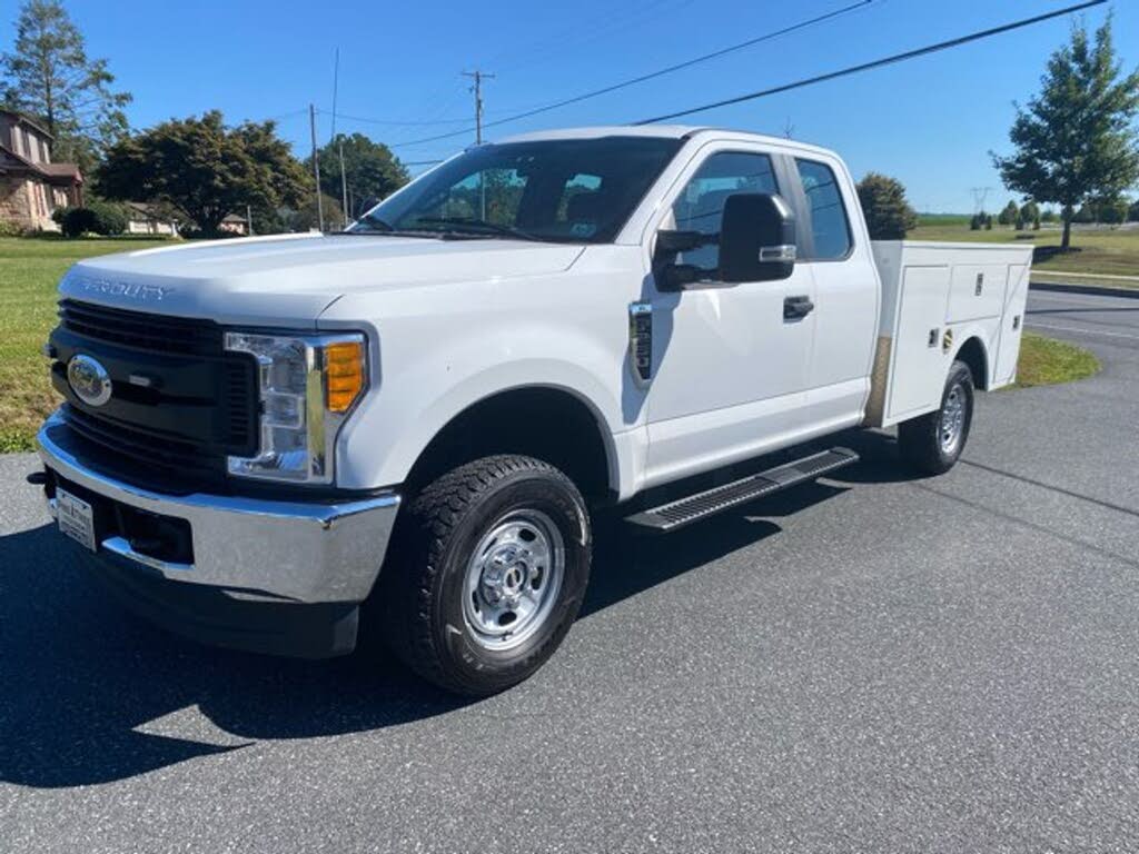 2017 Ford F-250 Super Duty XL SuperCab LB 4WD