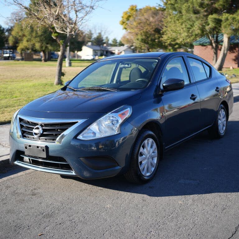 2017 Nissan Versa S Plus