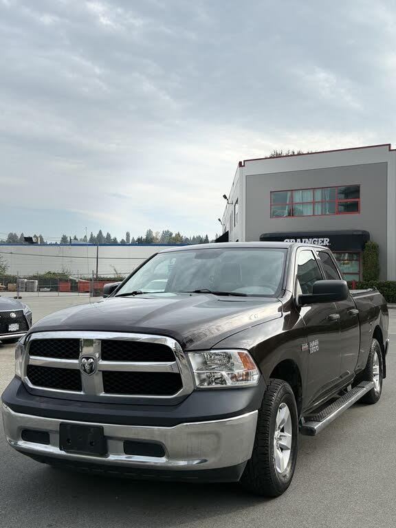 2017 RAM 1500 ST Quad Cab 4WD