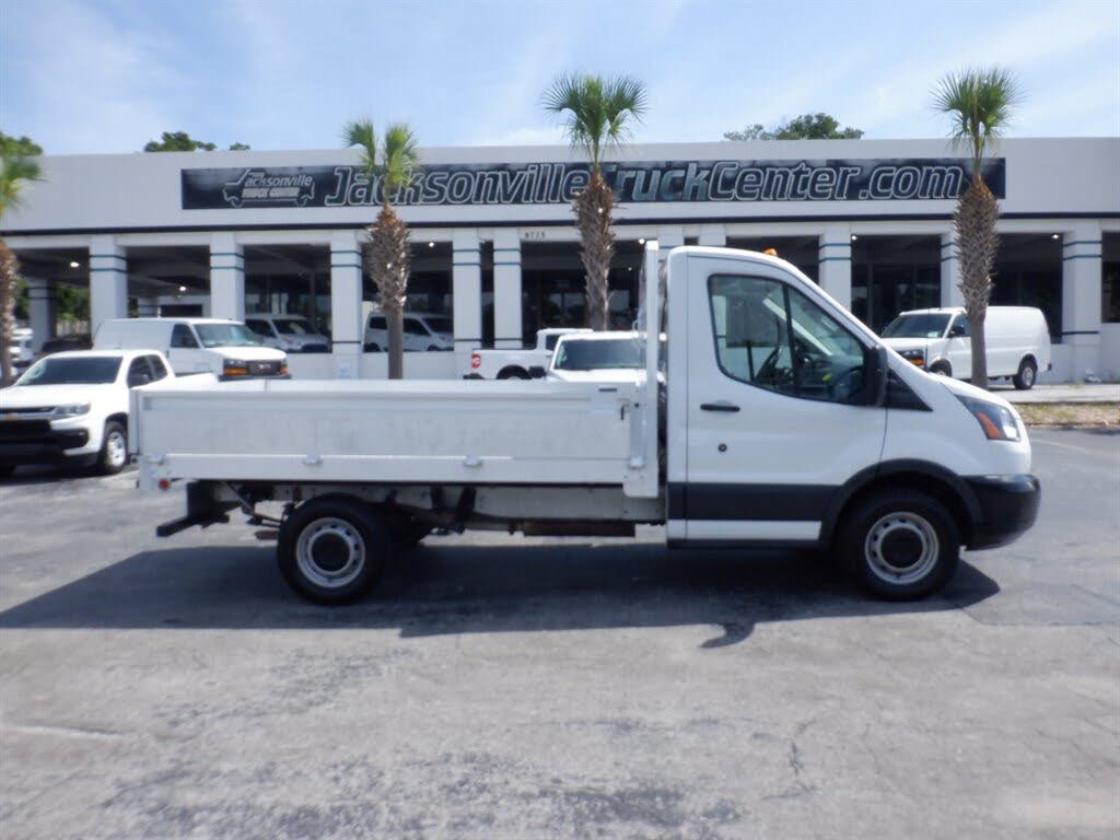 2018 Ford Transit Chassis 250 138 RWD