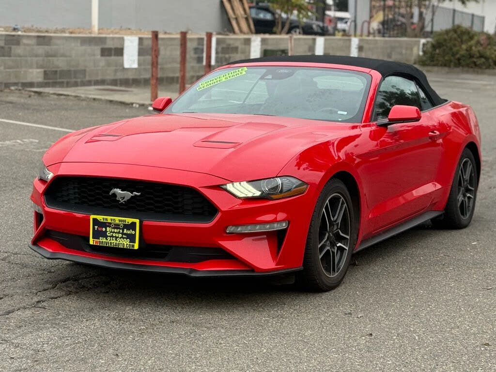 2022 Ford Mustang EcoBoost Premium Convertible RWD