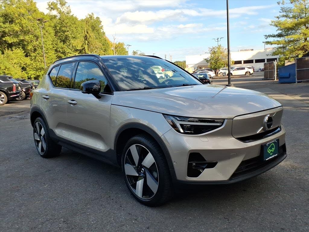 2023 Volvo XC40 Recharge Twin Ultimate eAWD