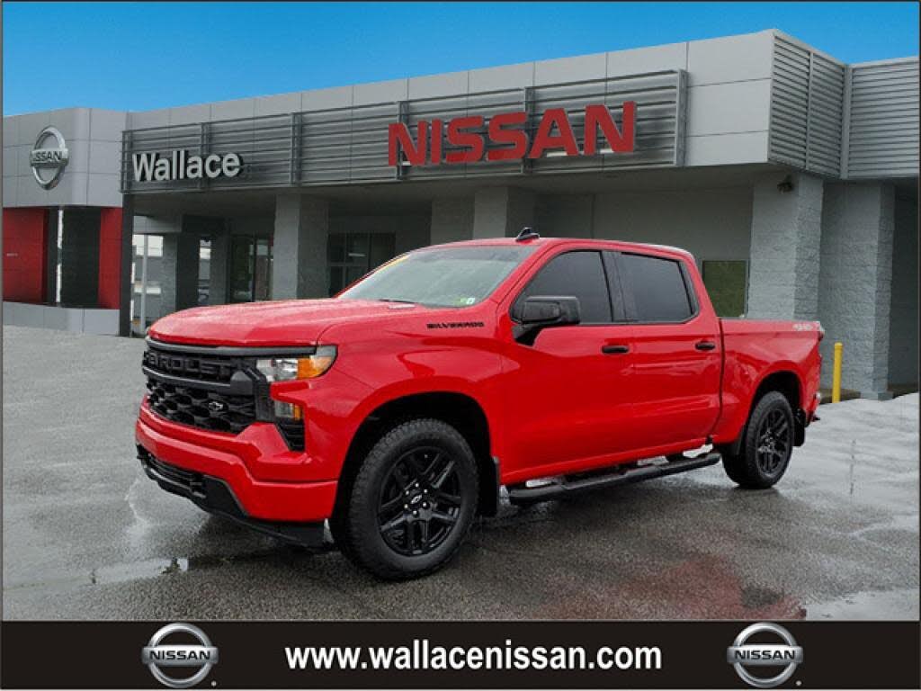 2024 Chevrolet Silverado 1500 Custom Crew Cab 4WD