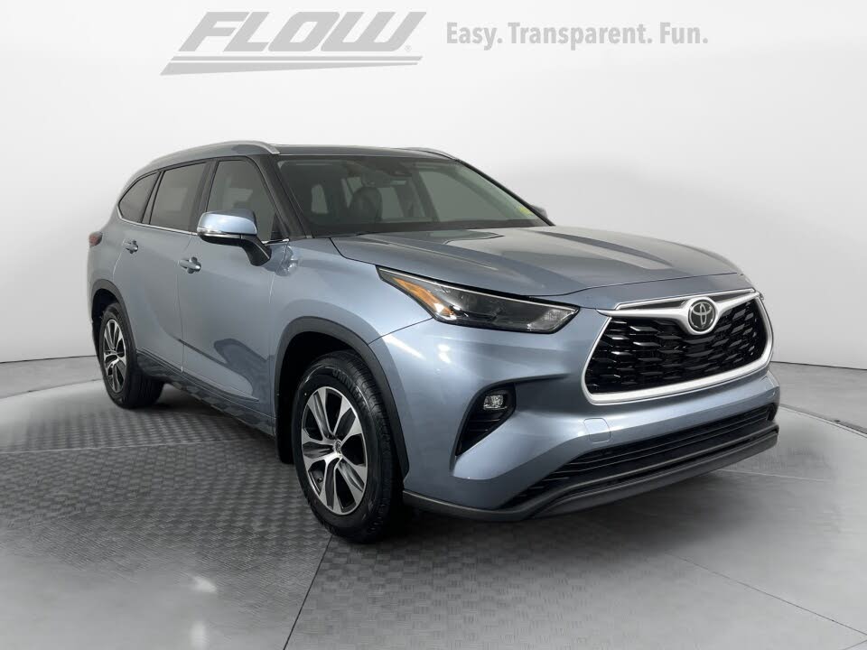 2024 Toyota Highlander XLE FWD