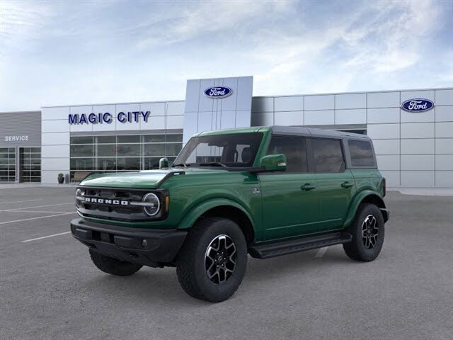 2025 Ford Bronco Outer Banks 4-Door 4WD