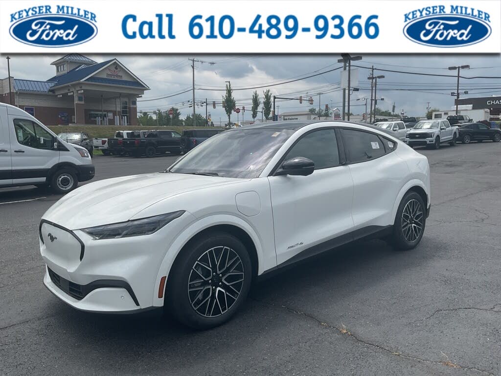 2025 Ford Mustang Mach-E Premium AWD