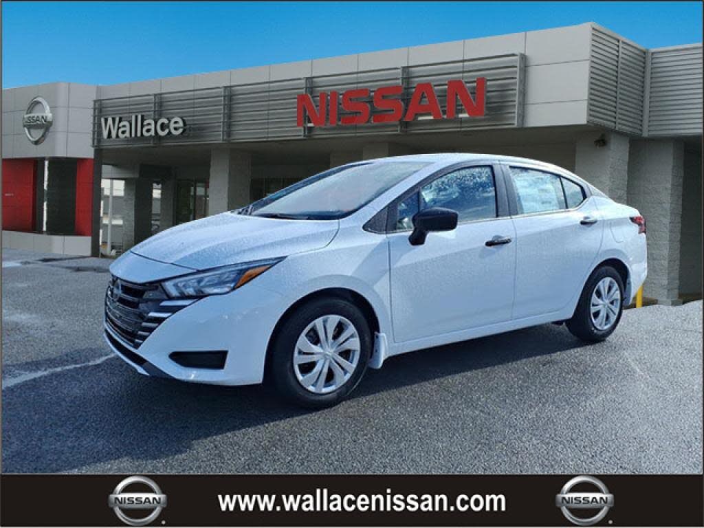 2025 Nissan Versa S FWD
