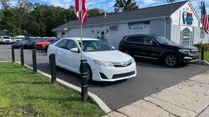 Toyota Camry Hybrid LE FWD