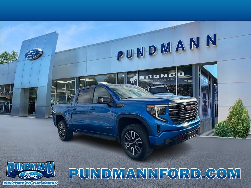 2022 GMC Sierra 1500 AT4 Crew Cab 4WD