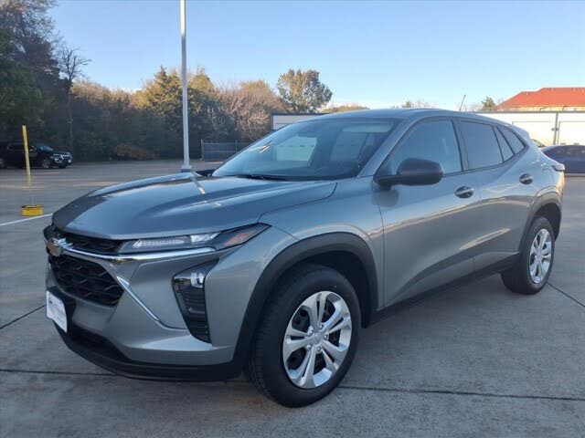 2024 Chevrolet Trax LS FWD