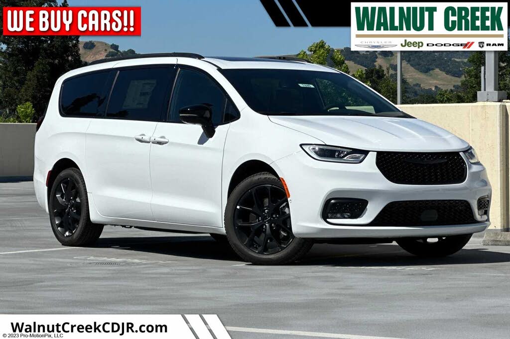 2025 Chrysler Pacifica Limited AWD