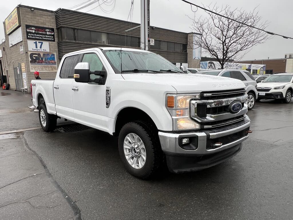 Ford F-250 Super Duty XLT Crew Cab 4WD 2022
