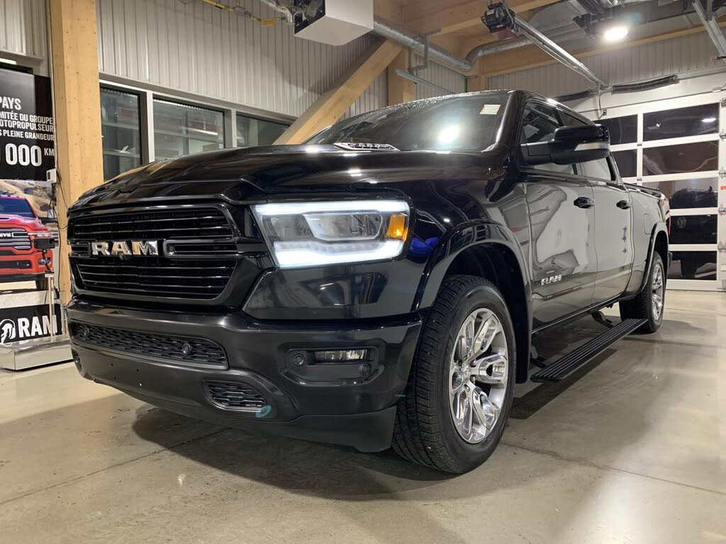 2019 RAM 1500 Laramie Crew Cab 4WD