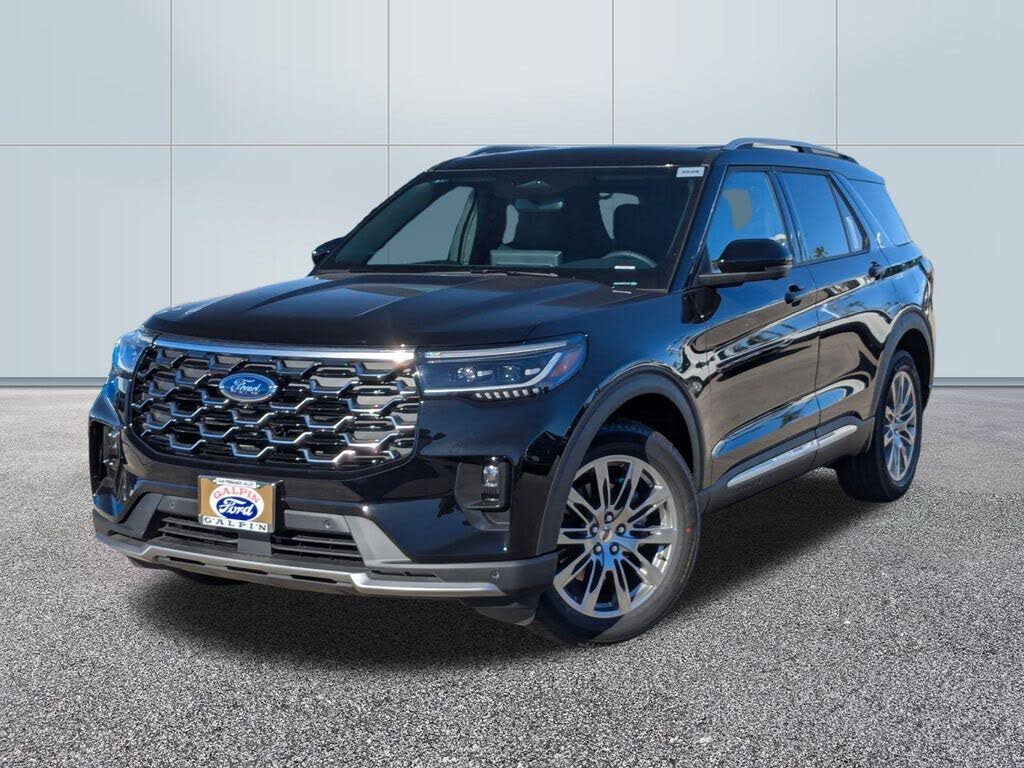 2026 Ford Explorer Platinum RWD