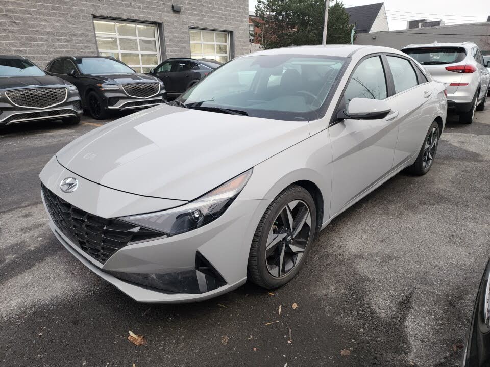2022 Hyundai Elantra Ultimate FWD