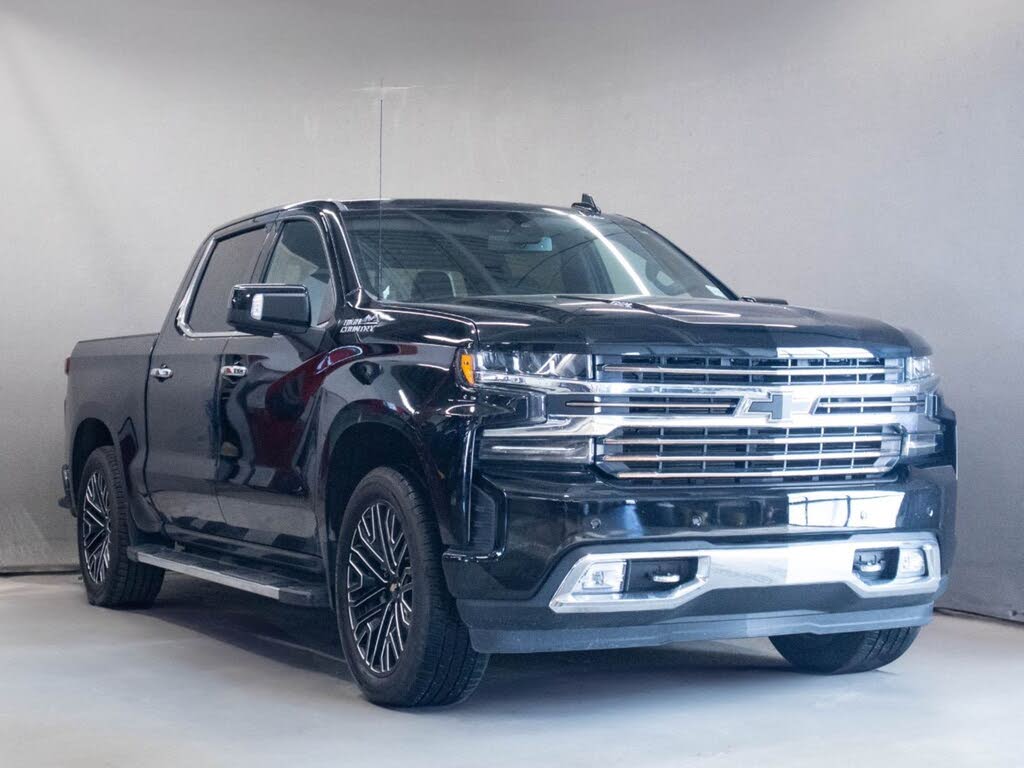 2022 Chevrolet Silverado 1500 High Country Crew Cab 4WD