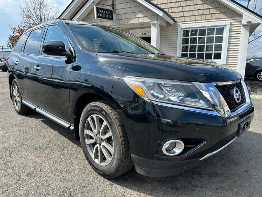 2013 Nissan Pathfinder S 4WD
