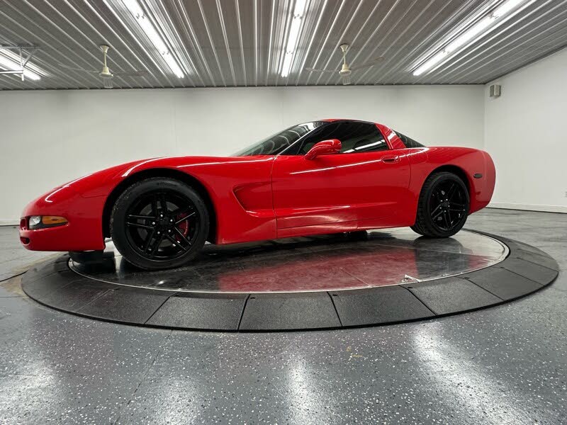 1998 Chevrolet Corvette Coupe RWD