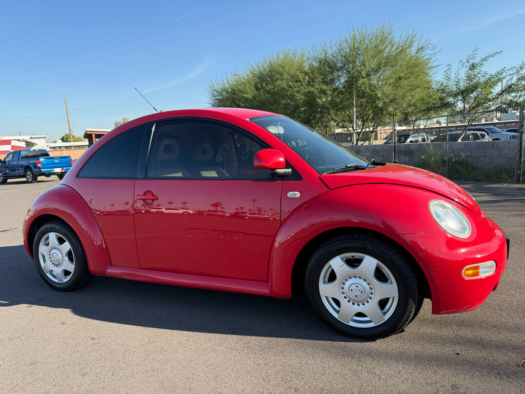 1999 Volkswagen Beetle 2 Dr GLS Hatchback