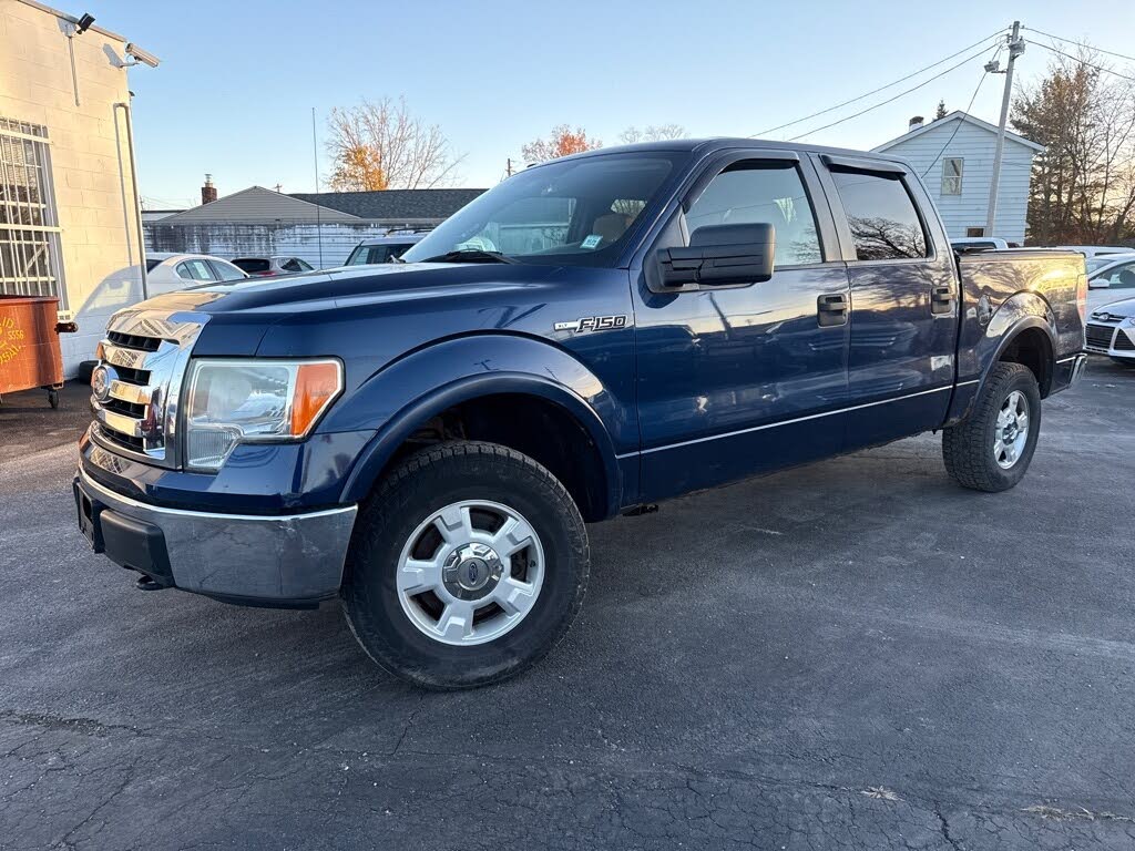 2010 Ford F-150 XL SuperCrew 4WD