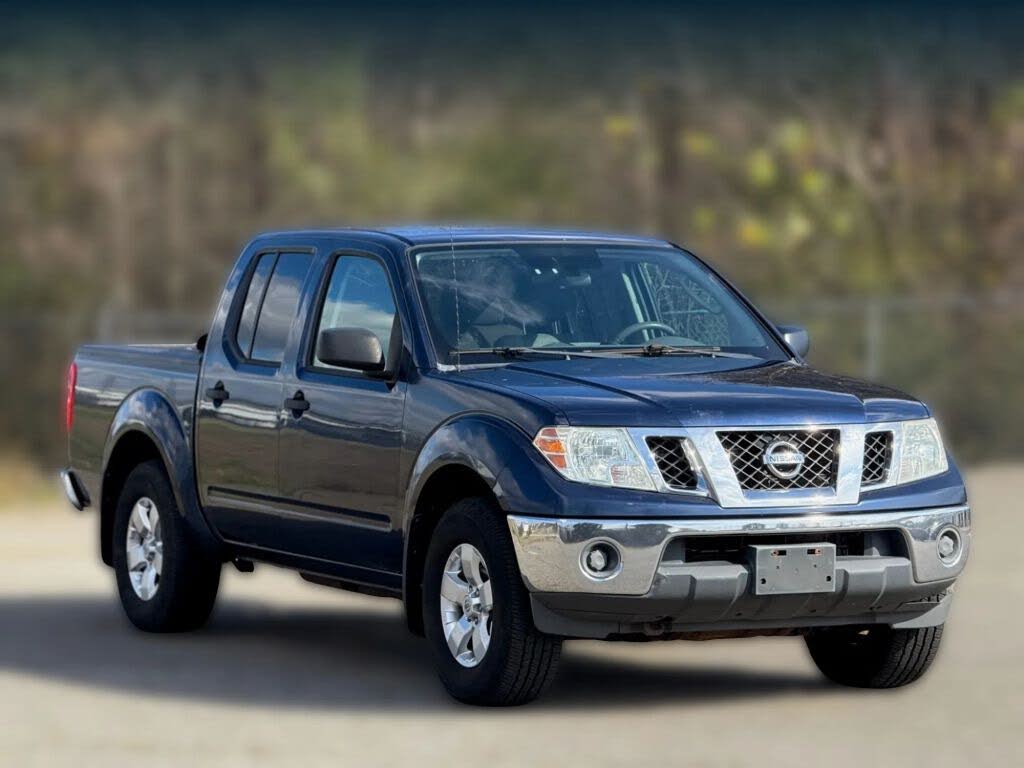 2011 Nissan Frontier SV Crew Cab 4WD