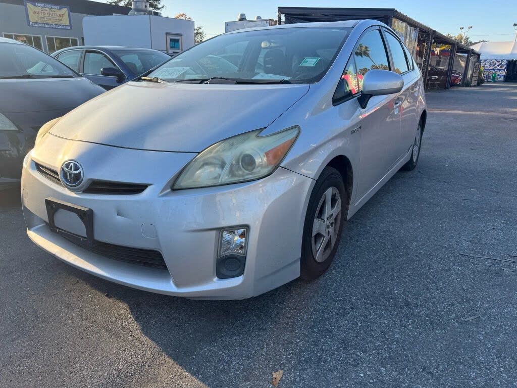 2011 Toyota Prius Two