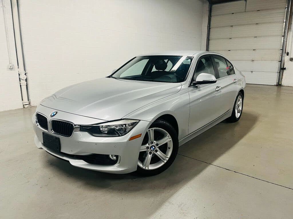 2015 BMW 3 Series 328i Sedan RWD