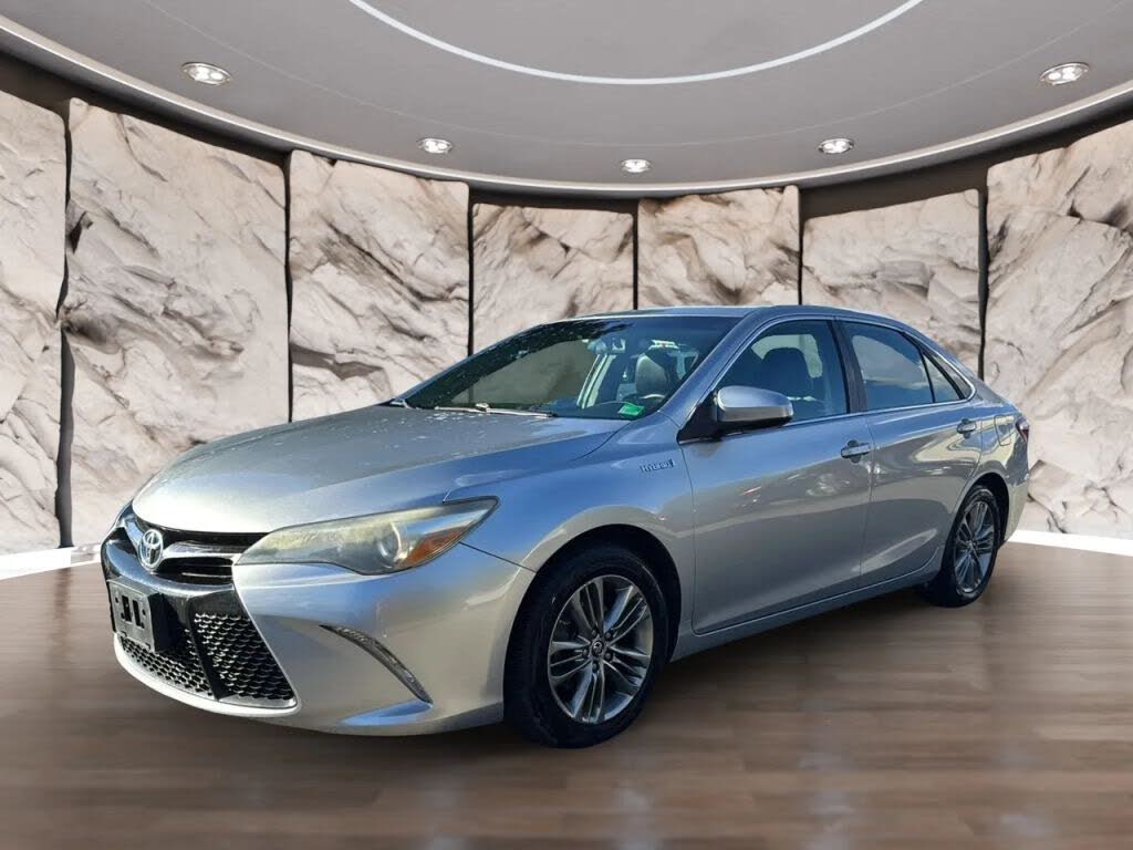2015 Toyota Camry Hybrid SE FWD