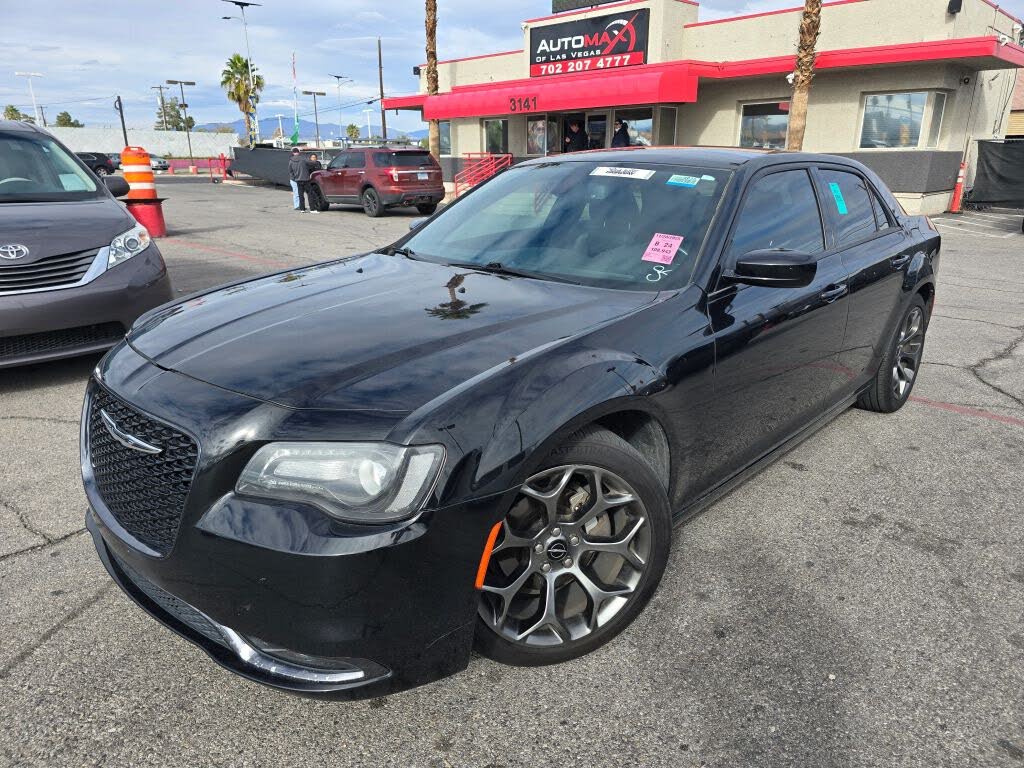 2017 Chrysler 300 S RWD