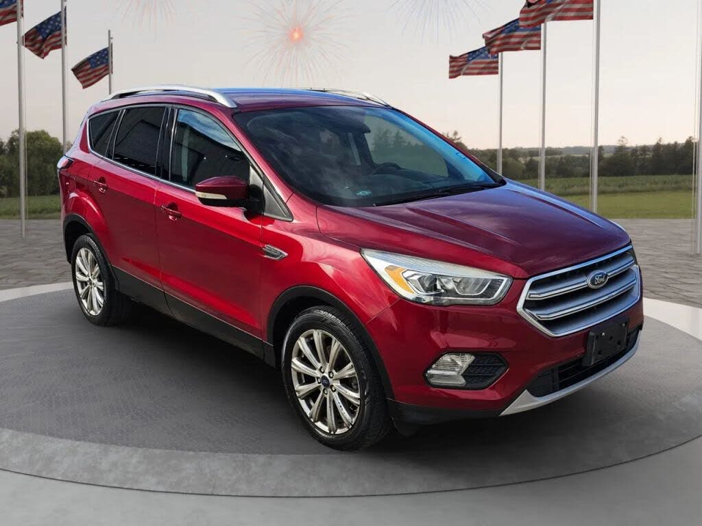 2017 Ford Escape Titanium FWD