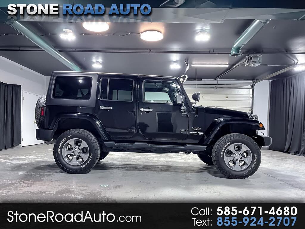 2018 Jeep Wrangler JK Unlimited Sahara 4WD