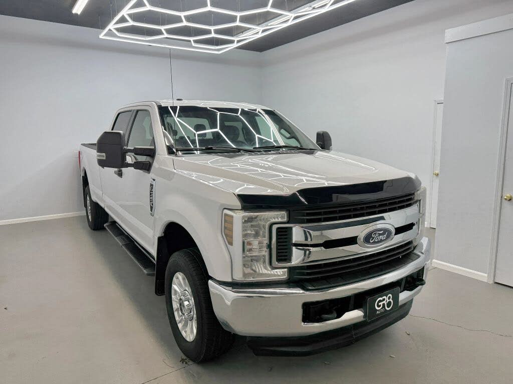2019 Ford F-350 Super Duty XLT Crew Cab LB 4WD