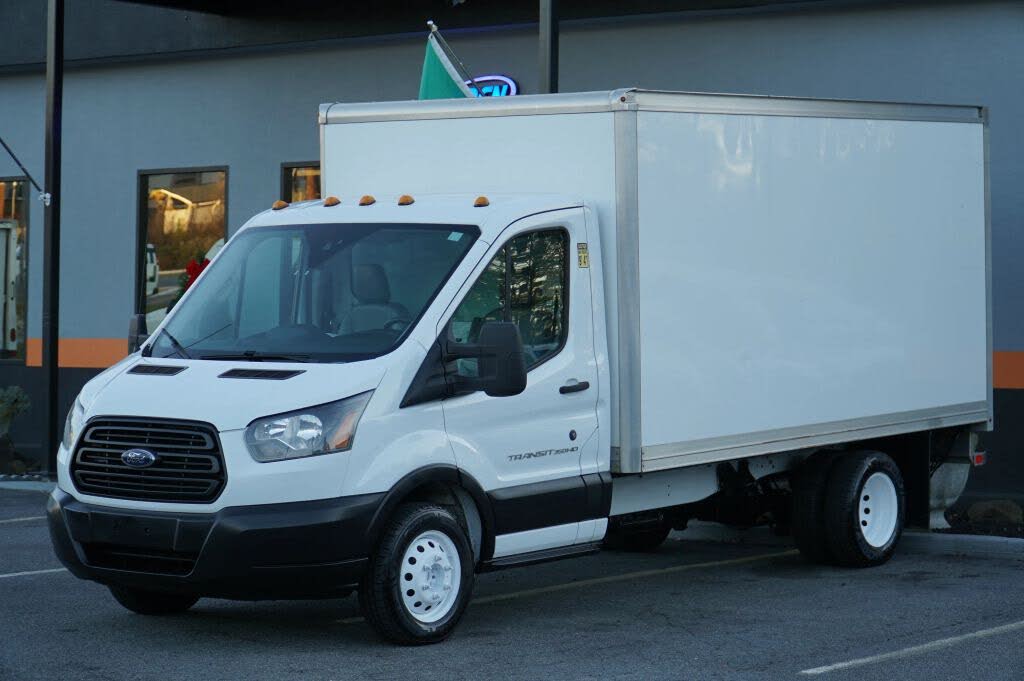 2019 Ford Transit Chassis 350 HD 9950 GVWR 156 DRW RWD
