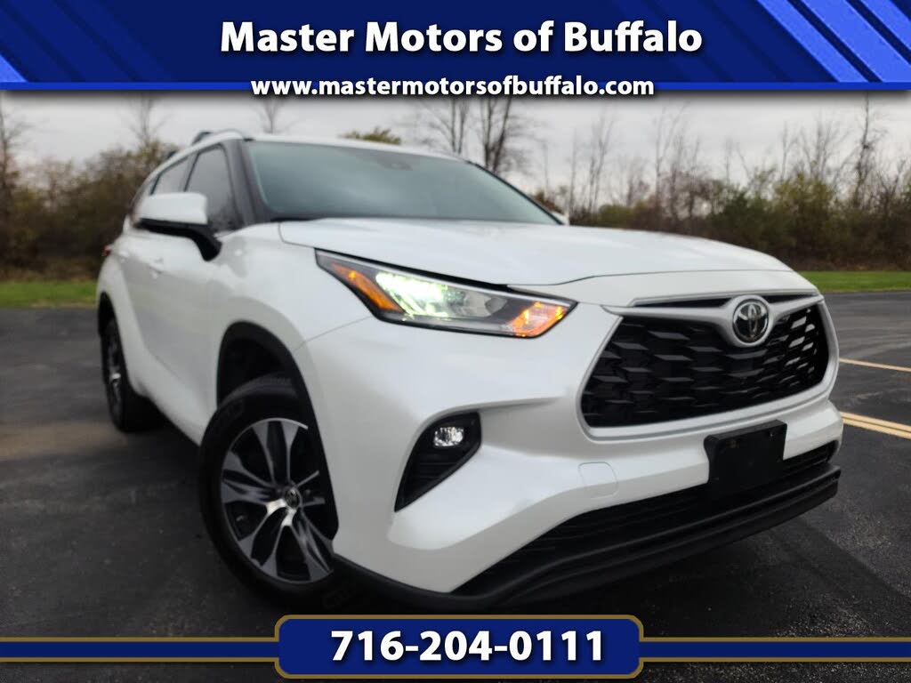 2022 Toyota Highlander XLE AWD