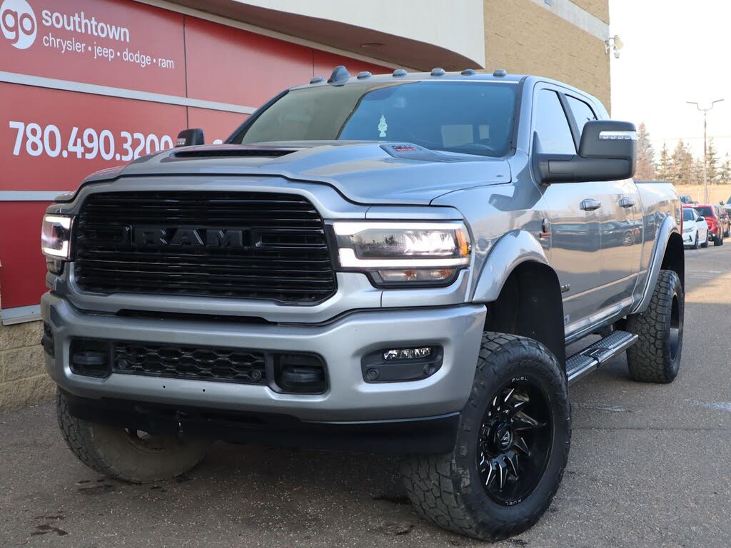 RAM 2500 Laramie Mega Cab 4WD 2023