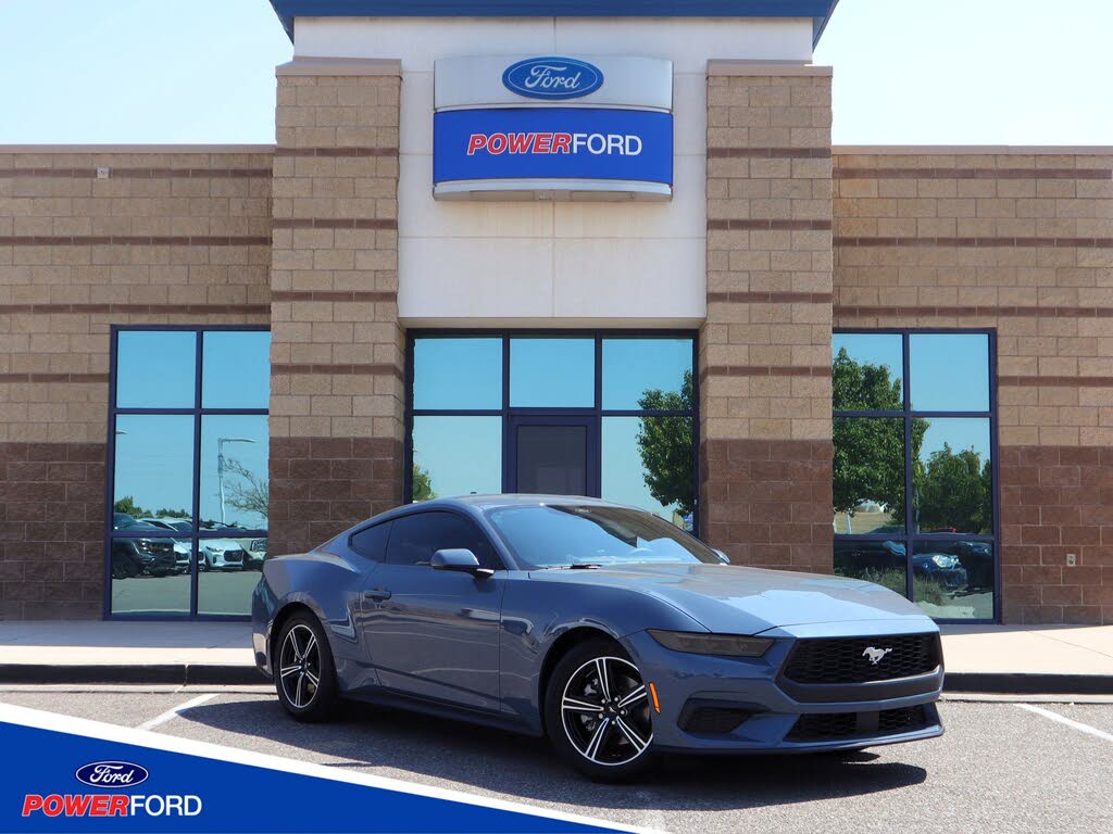 2025 Ford Mustang EcoBoost Premium Fastback RWD