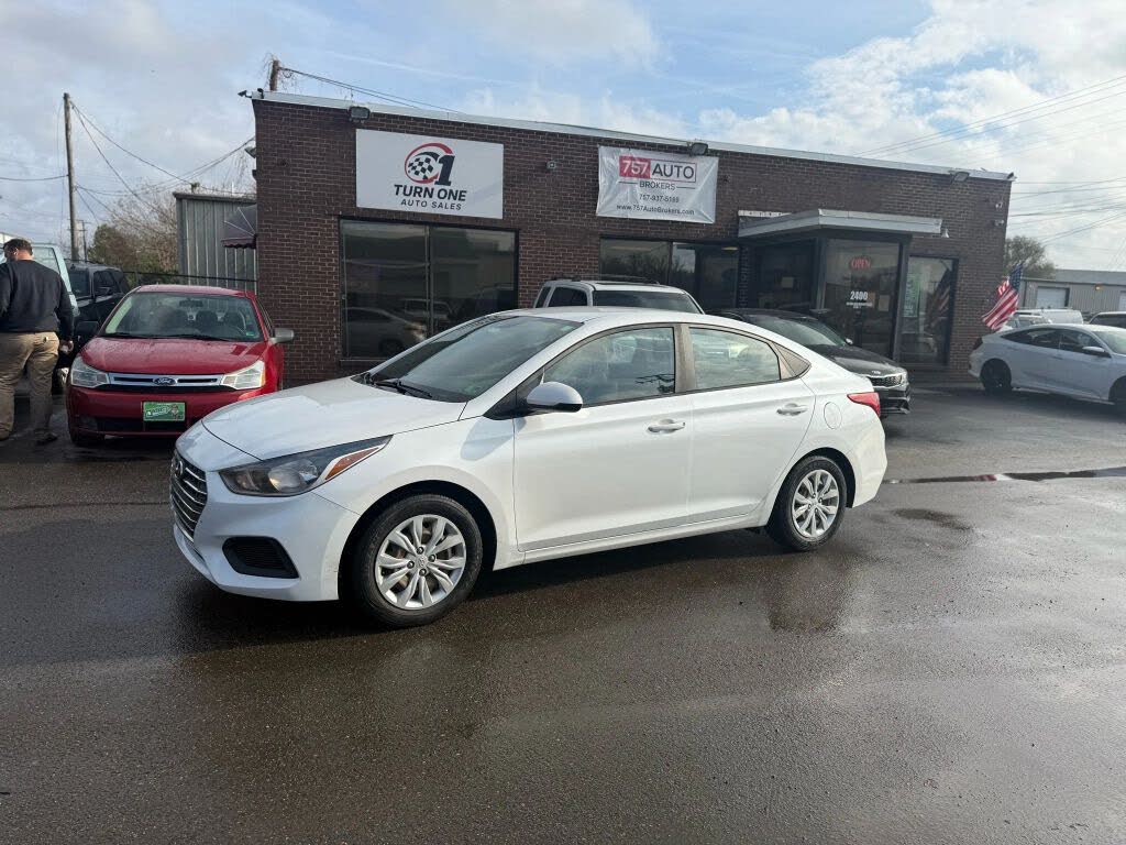 2019 Hyundai Accent SE Sedan FWD