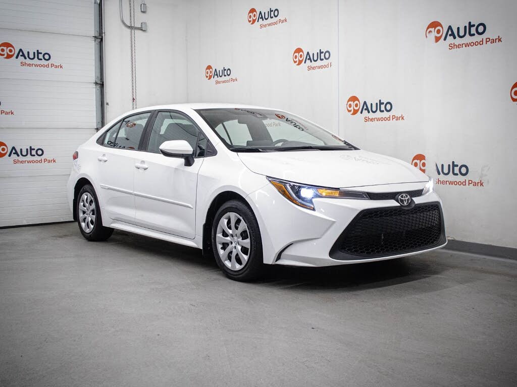 2022 Toyota Corolla LE FWD