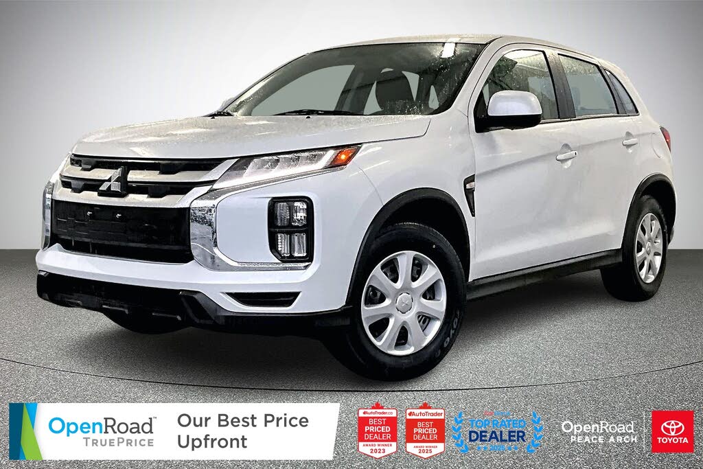 2024 Mitsubishi RVR ES FWD