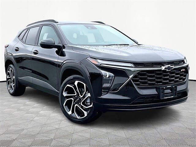 2025 Chevrolet Trax RS with 2RS FWD