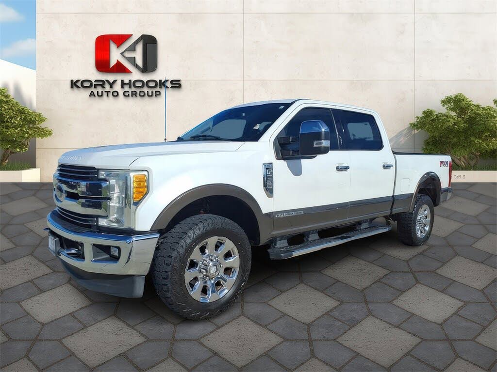 2017 Ford F-250 Super Duty Lariat Crew Cab 4WD