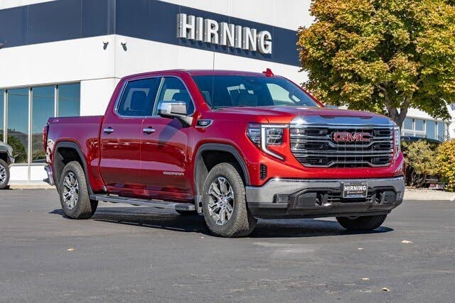 2022 GMC Sierra 1500 SLT Crew Cab 4WD