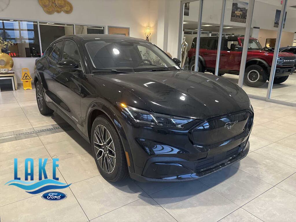 2025 Ford Mustang Mach-E Premium AWD