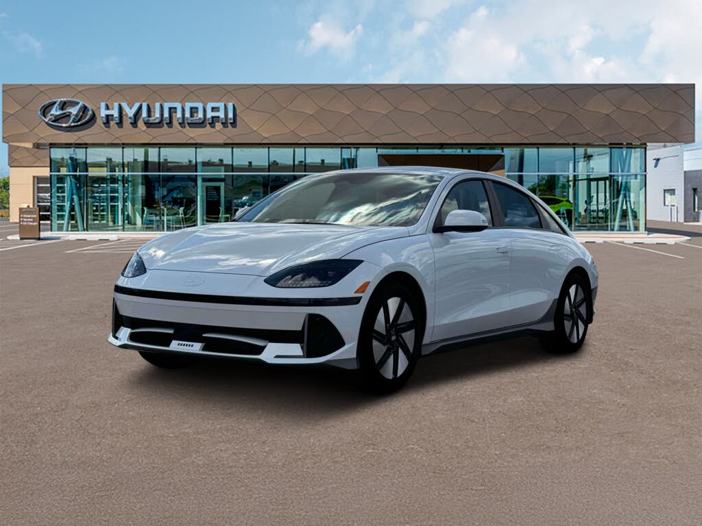 2025 Hyundai Ioniq 6 SE Standard Range RWD