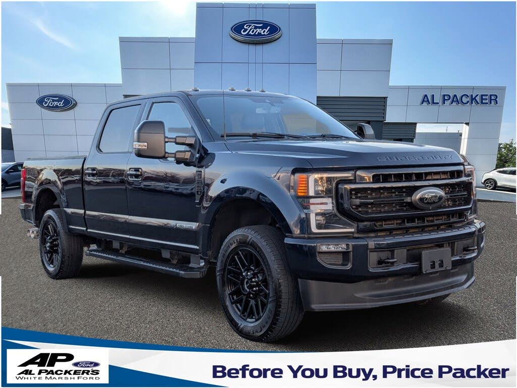 2022 Ford F-250 Super Duty Lariat Crew Cab 4WD