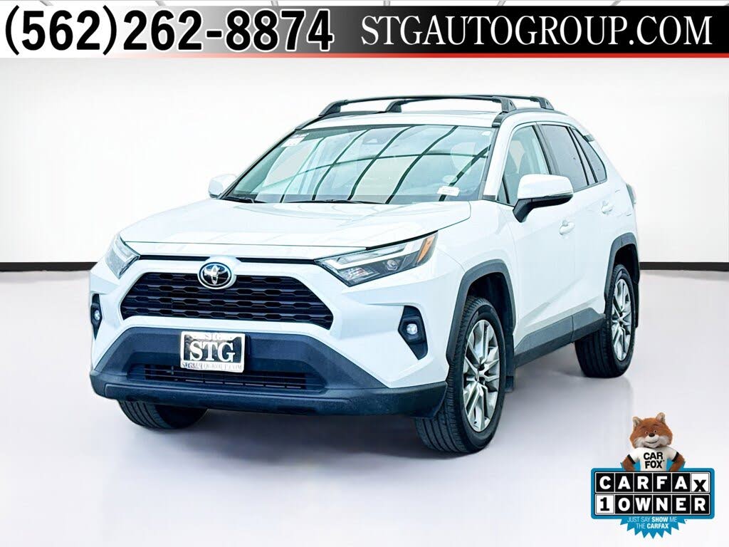 2023 Toyota RAV4 XLE Premium FWD
