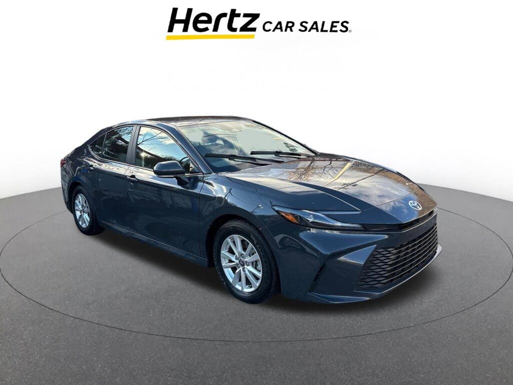 2025 Toyota Camry LE FWD